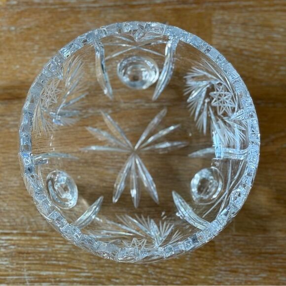 Vintage Cut Crystal Footed Bowl - Star and Fan pattern - Picture 2 of 6